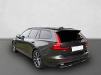 Gebraucht Volvo V60 Plus 455 PS (334 kW) 2022 Grau Kombi