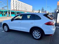 Gebraucht Porsche Cayenne 245 PS (180 kW) 2012 Weiß SUV