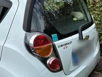 Second-hand Chevrolet Spark 68 CP (50 kW) 2011 Alb Hatchback
