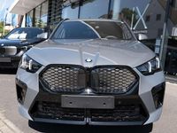 Neu BMW iX2 M Sport 150 kW (204 PS) 2025 Grau SUV
