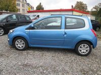 Gebraucht Renault Twingo 75 PS (55 kW) 2012 Hellblau Kleinwagen