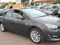 Gebraucht Opel Astra Active 116 PS (85 kW) 2013 Grau Limousine