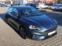 Używany Ford Focus ST-Line 120 KM (88 kW) 2019 Niebieski Sedan/Limuzyna