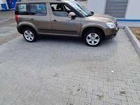 Gebraucht Skoda Yeti GreenLine 105 PS (77 kW) 2012 Braun SUV