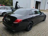 Gebraucht Mercedes E220 194 PS (142 kW) 2019 Schwarz Limousine