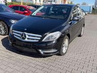 Gebraucht Mercedes B180 109 PS (80 kW) 2012 Kosmosschwarz  metalliclack Van / Kleinbus