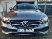 Gebraucht Mercedes E220 194 PS (142 kW) 2019 Grau Limousine