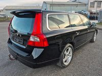 Używany Volvo V70 203 KM (149 kW) 2012 Czarny Kombi