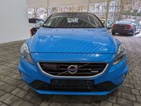 gebraucht Volvo V40 R-Design AUTOM*NAVI*KAMERA*8-FACH*PANO*LEDER