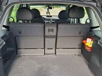 Second-hand Opel Meriva 101 CP (74 kW) 2004 Negru Monovolum