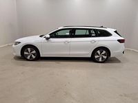 Gebraucht VW Passat 150 PS (110 kW) 2024 Pure white Kombi