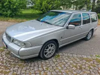 Usata Volvo V70 170 CV (125 kW) 1999 Argento Station wagon