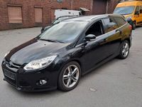 gebraucht Ford Focus Titanium/ Automatik / Xenon / Kamera