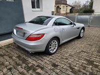 Gebraucht Mercedes SLK200 185 PS (136 kW) 2011 Silber Cabrio