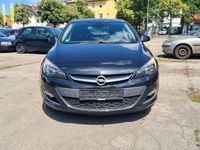 gebraucht Opel Astra 1.4 Turbo 150 Jahre mit 140 PS