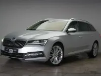 Gebraucht Skoda Superb LAURIN & KLEMENT 190 PS (139 kW) 2022 Silber Limousine