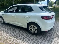 Gebraucht Renault Mégane 110 PS (80 kW) 2018 Weiß Kleinwagen
