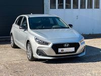 Gebraucht Hyundai i30 Passion Plus 140 PS (102 kW) 2018 Silber Limousine