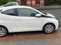 Gebraucht Toyota Aygo 72 PS (52 kW) 2018 Weiß Kleinwagen