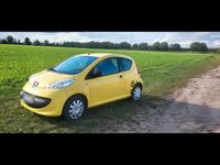 Gebraucht Peugeot 107 50 PS (36 kW) 2006 Gelb Kleinwagen