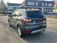 Gebraucht Ford Kuga Business Edition 150 PS (110 kW) 2017 SUV