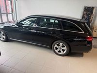 Gebraucht Mercedes E220 194 PS (142 kW) 2017 Schwarz Limousine