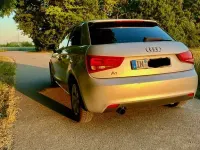 Gebraucht Audi A1 Attraction 86 PS (63 kW) 2010 Silber Kleinwagen