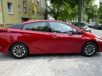Gebraucht Toyota Prius Executive 122 PS (89 kW) 2021 Rot Kleinwagen