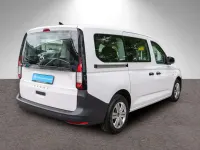 Second-hand VW Caddy Maxi 102 CP (75 kW) 2023 Alb Monovolum