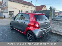 Gebraucht Smart ForFour Electric Drive 60 kW (82 PS) 2018 Cadmium red Kleinwagen