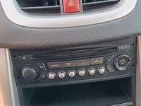 Gebraucht Peugeot 207 73 PS (53 kW) 2011 Rot Limousine