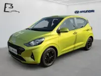 Gebraucht Hyundai i10 Comfort 63 PS (46 kW) 2024 Gelb Kleinwagen