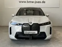 Gebraucht BMW iX Sport Line 400 kW (544 PS) 2025 Weiß SUV