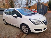 Gebraucht Opel Meriva Selection 95 PS (69 kW) 2016 Schneeweiss/summitwhite/arctic Van / Kleinbus