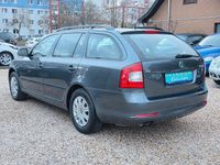 Gebraucht Skoda Octavia 122 PS (89 kW) 2011 Grau Limousine