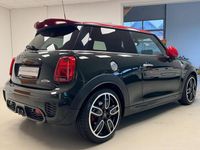 Gebraucht Mini John Cooper Works Chili 231 PS (169 kW) 2020 Grün Kleinwagen