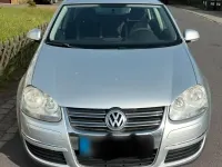 Gebraucht VW Golf VI 75 PS (55 kW) 2009 Silber Kleinwagen
