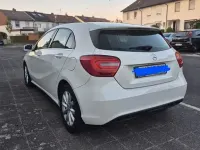 Gebraucht Mercedes A180 Urban 122 PS (89 kW) 2014 Weiß Kleinwagen