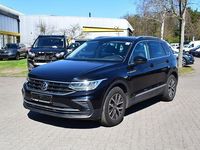 Gebraucht VW Tiguan Life 150 PS (110 kW) 2021 Schwarz SUV
