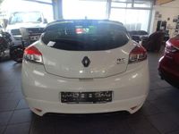 Gebraucht Renault Mégane III R.S. 265 PS (194 kW) 2011 Weiß Coupé