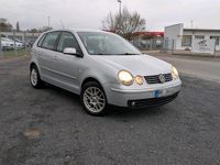 Gebraucht VW Polo 64 PS (47 kW) 2004 Silber Kleinwagen