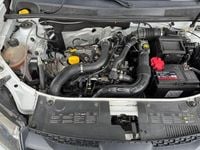 Gebraucht Dacia Sandero Stepway 90 PS (66 kW) 2014 Weiß SUV