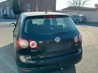 Używany VW Golf 105 KM (77 kW) 2006 Czarny Minivan