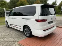 Gebraucht VW Multivan Style 150 PS (110 kW) 2024 Weiß Van / Kleinbus
