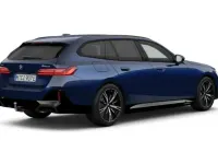 Neu BMW 550e Comfort Edition 489 PS (359 kW) 2026 Blau Kombi