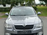 Gebraucht Skoda Superb Ambition 170 PS (125 kW) 2012 Grau Limousine
