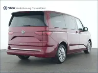 Usata VW Multivan Style 150 CV (110 kW) 2025 Rosso Monovolume