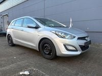 Gebraucht Hyundai i30 99 PS (72 kW) 2014 Silber Kombi