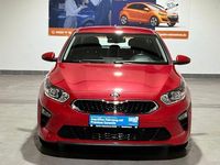 Gebraucht Kia Ceed 140 PS (102 kW) 2021 Rot Kleinwagen