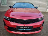 Używany Opel Astra GS Line 150 KM (110 kW) 2022 Czerwony Sedan/Limuzyna